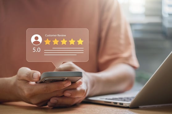 Customer Review and Feedback Rating on Smartphone.