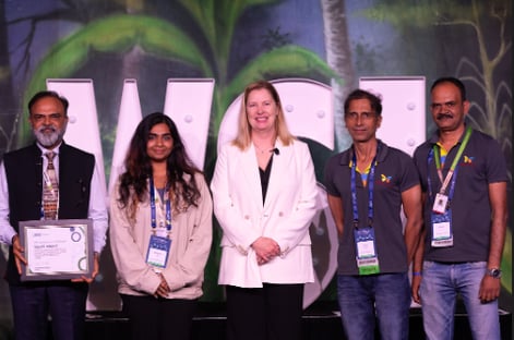 vidushi-anniversary-photo-cancun-resized2